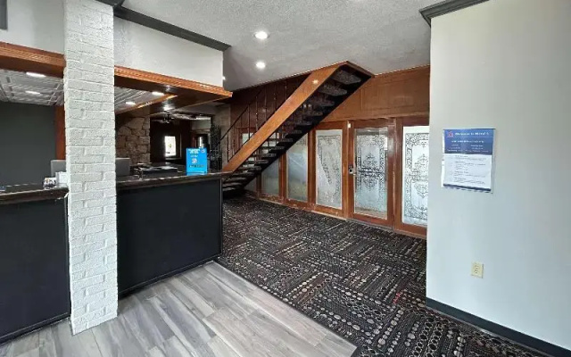 Best Western Raintree Motor Inn
