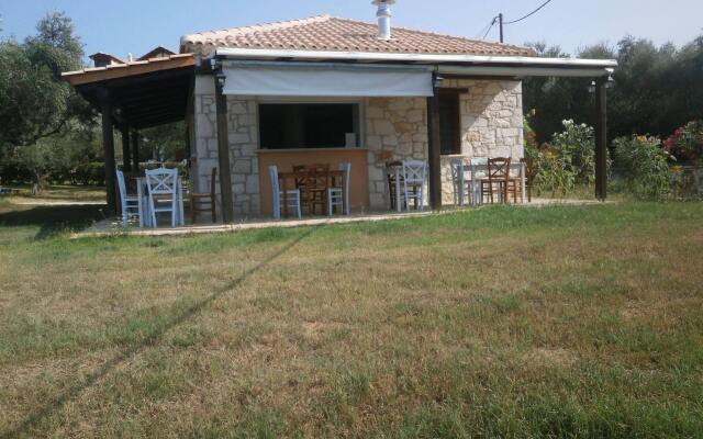 Отель Kavos Psarou Studios and Apartments Греция, Закинф - отзывы, цены и фото номеров - забронировать отель Kavos Psarou Studios and Apartments онлайн вид на фасад
