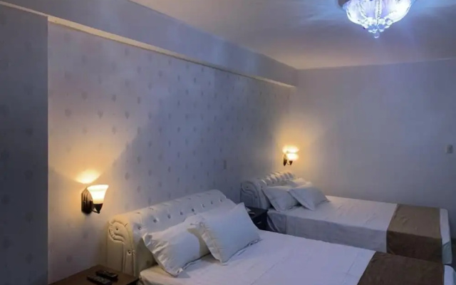Joneya Hotel