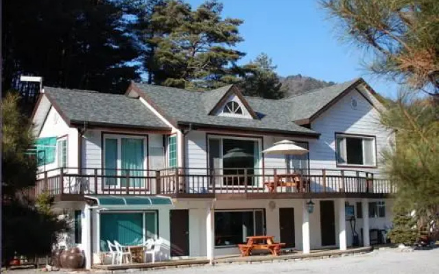Youngwol Hanwoori Pension