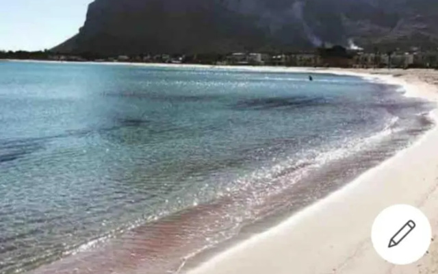 home3l beach