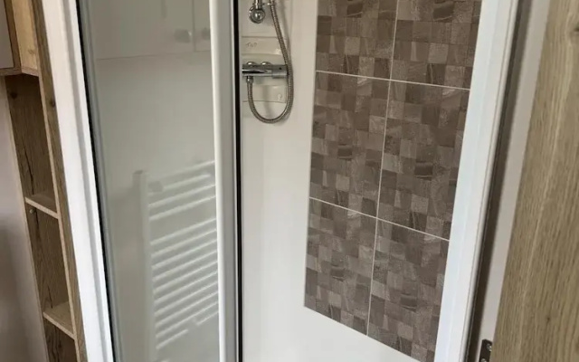 Luxury 2 Bedroom van Pets go Free
