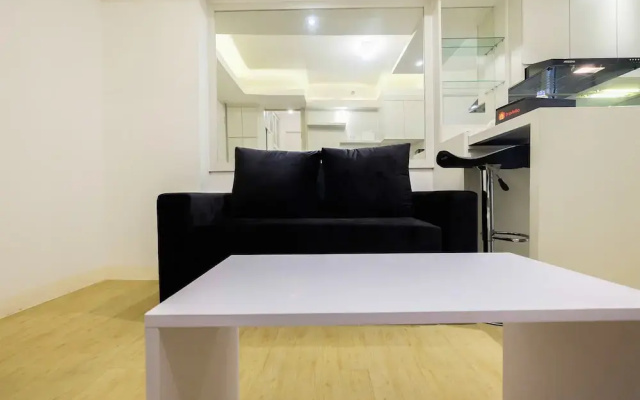 Spacious 2BR Apartment Connected to Bassura City Mall