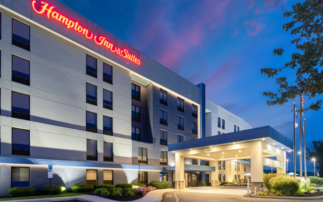 Hampton Inn & Suites Valley Forge/Oaks