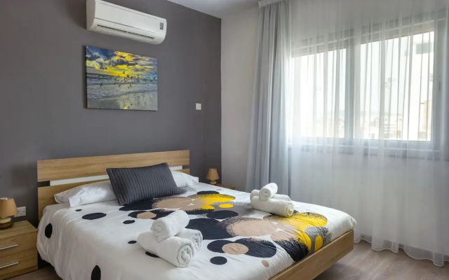 Pebble Beach Holiday Apartments