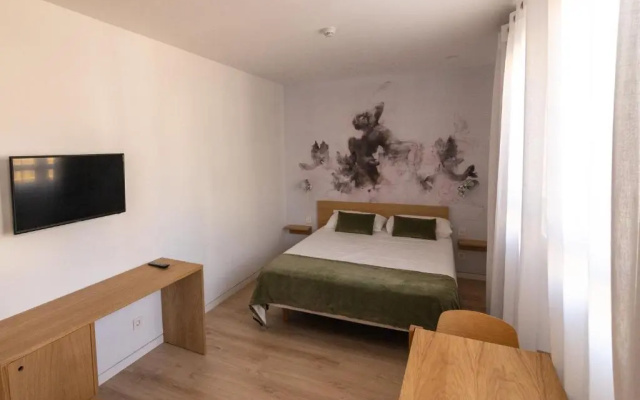 Plaza Mayor Suites & Apartments