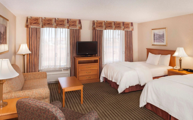 Hampton Inn & Suites Addison