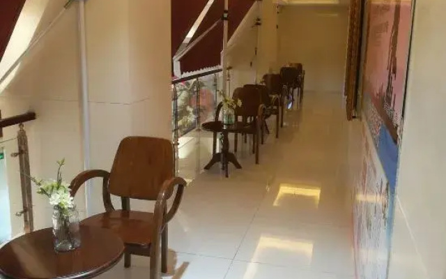 Spring International Hotel