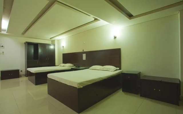 Rax Hotel and Restaurant