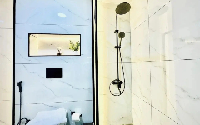 Venduras Bright 1BR in Heart of Marina