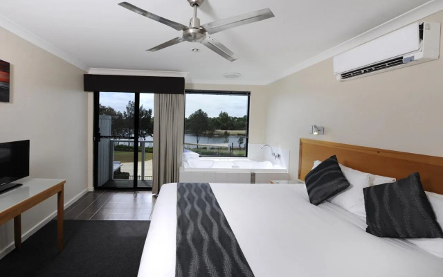 Assured Ascot Quays Apartment