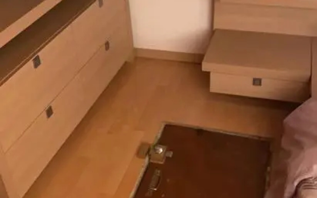 Petite annexe avec piscine commune