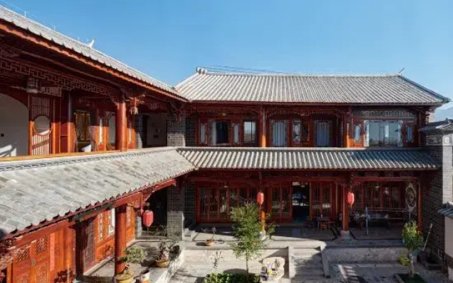 Shaxi Ancient Town Changxi Garden B&B
