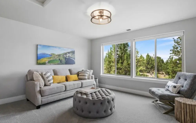 Dara Work-Friendly Modern Irish Farmhouse with Mountain View by RedAwning