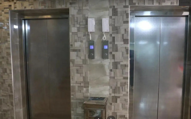 Marina Palace Furnished Apartments