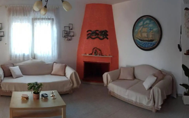 Spaceous house w/ balcony,fireplace&Lovely view