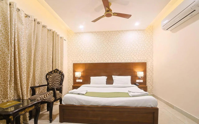 Hotel Green - Behind Parmarth Niketan