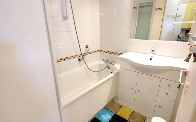 Appartement Six-Fours-les-Plages, 3 pièces, 6 personnes - FR-1-316-294