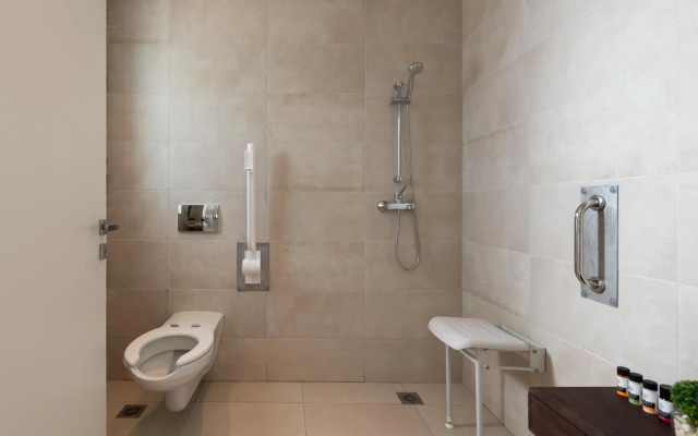 Nama Retreat Suites