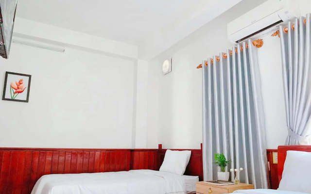 VIET Hostel