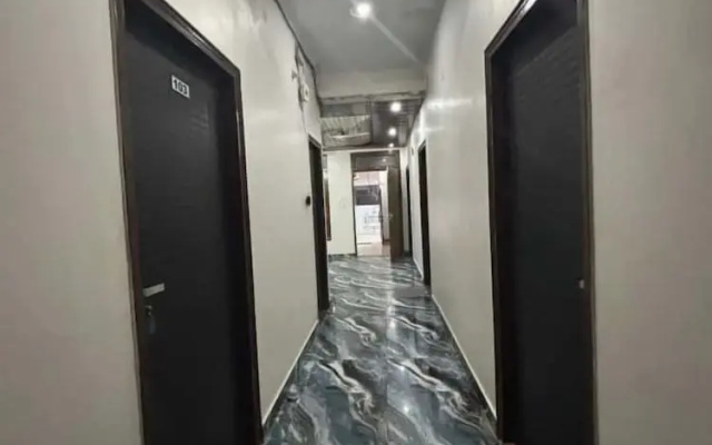 Hotel Awadh Pearl