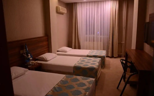 Ayintap Hotel