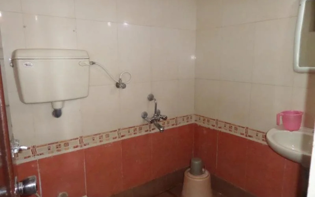 Hotel Shiv Palace Lodging