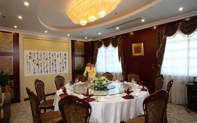 Broadtec Royal International Hotel