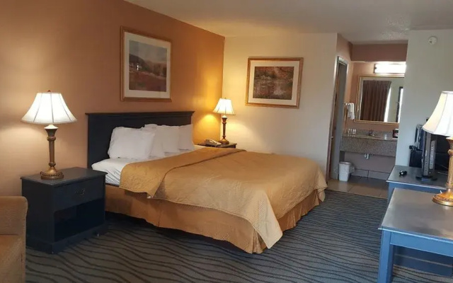 Quality Inn Enterprise