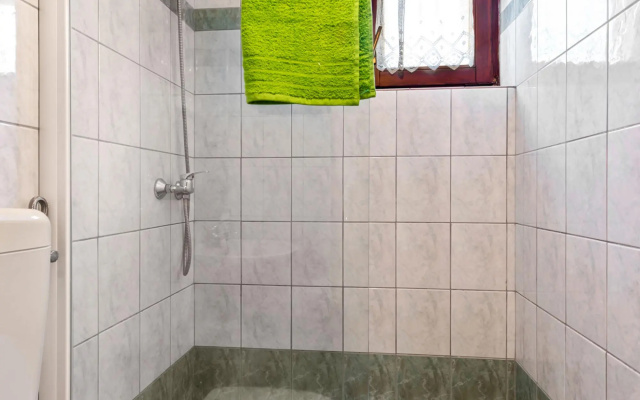 Apartment in Jasenice Near Maslenica Beach