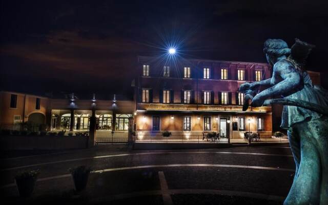 Hotel Ristorante Alla Vittoria Сольферино вид на фасад