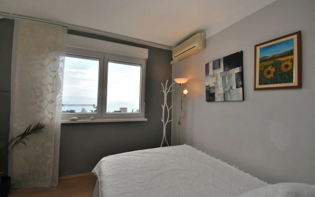 Apartment City