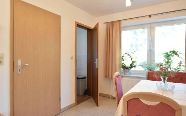 Quaint Apartment in Pepelow near Sea