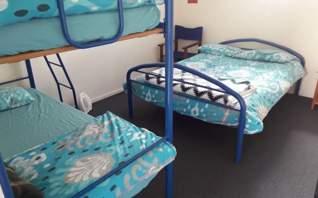 Tongariro River Retreat - Hostel