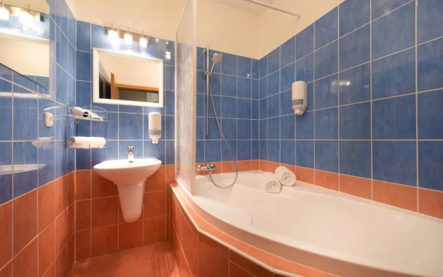 B2B Apartments