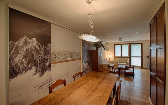 JOIVY Lovely Apt W/Mountain View And Parking In Courmayeur