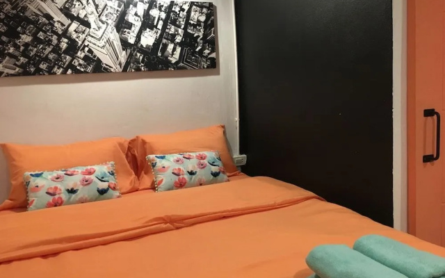 Shakira Hostel
