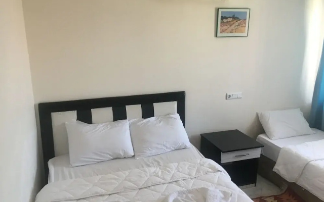 Ozturk Hotel