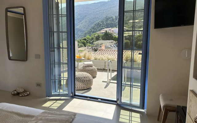 Tellion Suites