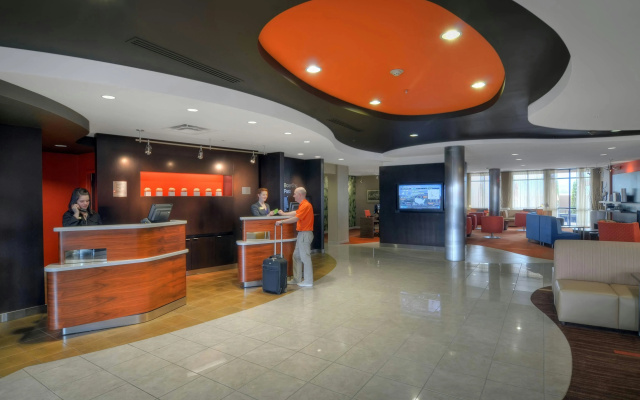 Courtyard by Marriott Medford Airport