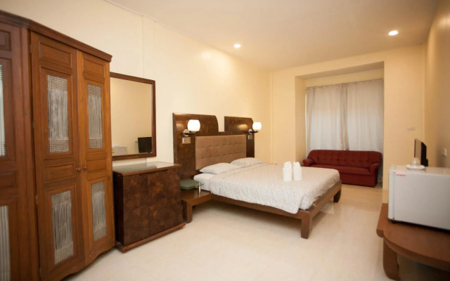 Lotusland Resort