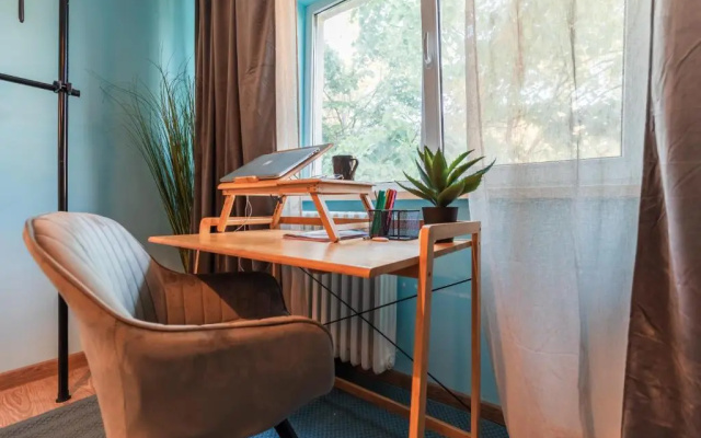 Jungle Apartment 15 Min Walk to Beach & Downtown