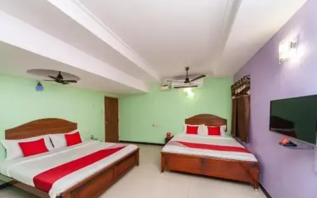 Madurai Velnachiyar Guest House by OYO Rooms