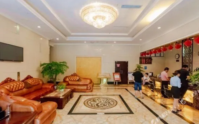 Renhao Celebrity Hotel (Wenjiang South Xun Avenue Subway Station)