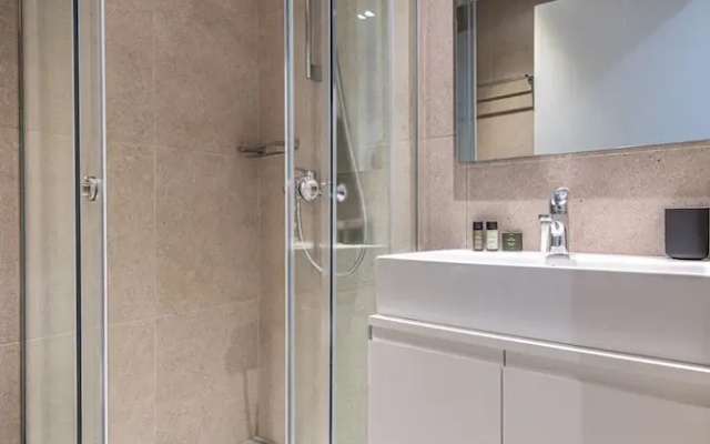 Kriel Suites by LIV Homes Room 103