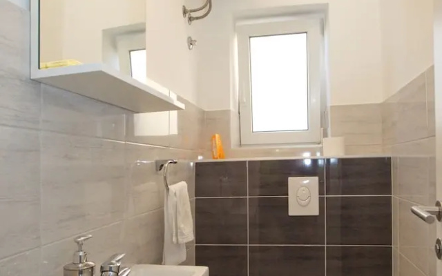 Apartments Divlji Cvit