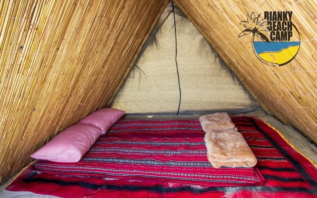 Отель Bianky Beach Camp