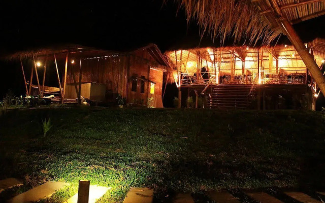 Phuree Hut