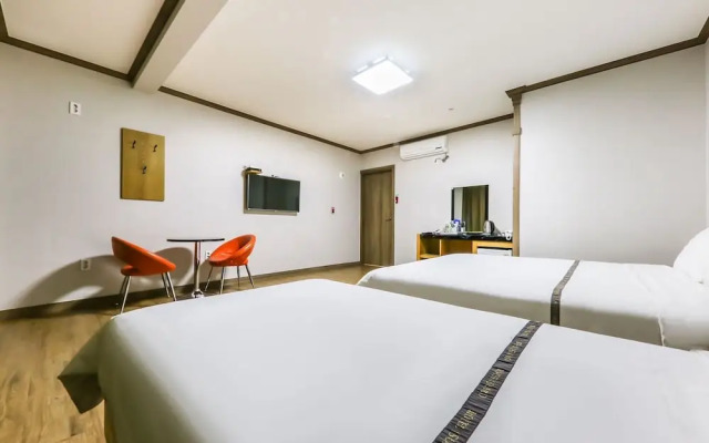 Hotel Island