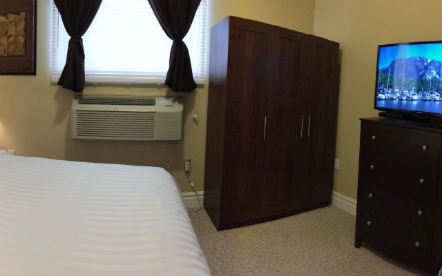 Balsam Suites Boutique Inn & Residence